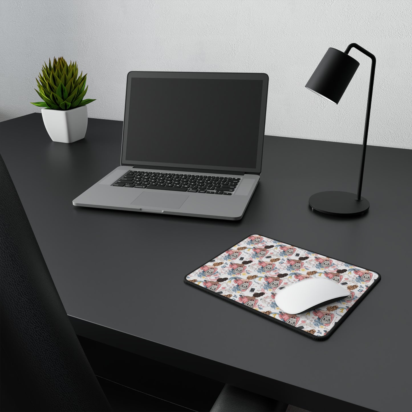Study Chic Artistic Non-Slip Gaming Mouse Pad - Perfect for Gamers and Creative Minds