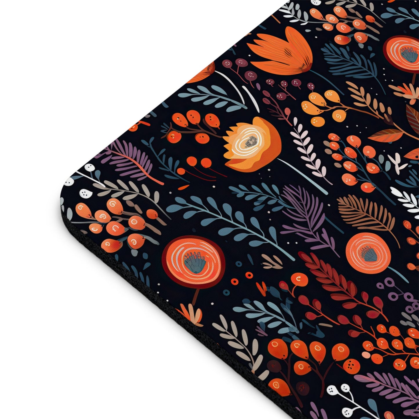 Autumn Bloom Floral Pattern Mouse Pad - Stylish Desk Accessory for Home & Office