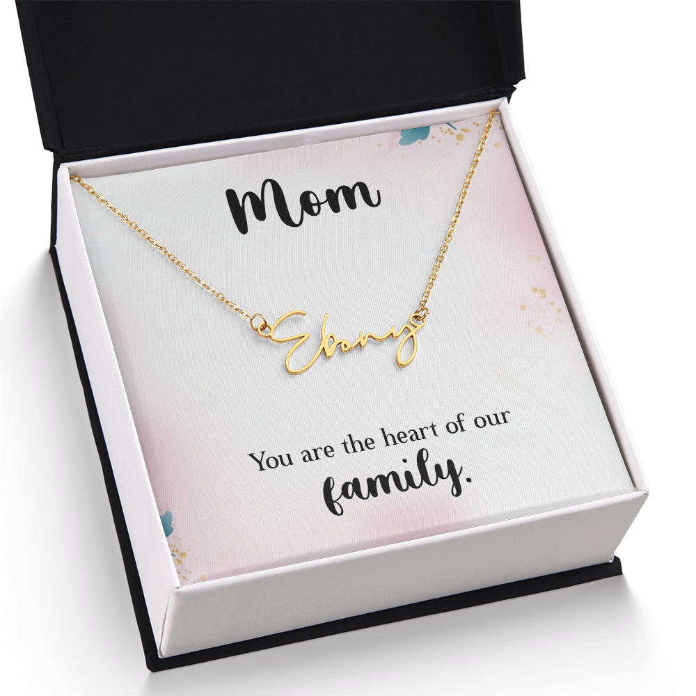 Personalized Signature Style Name Necklace for Mom, a Perfect Gift for Mother's Day/Birthdays.