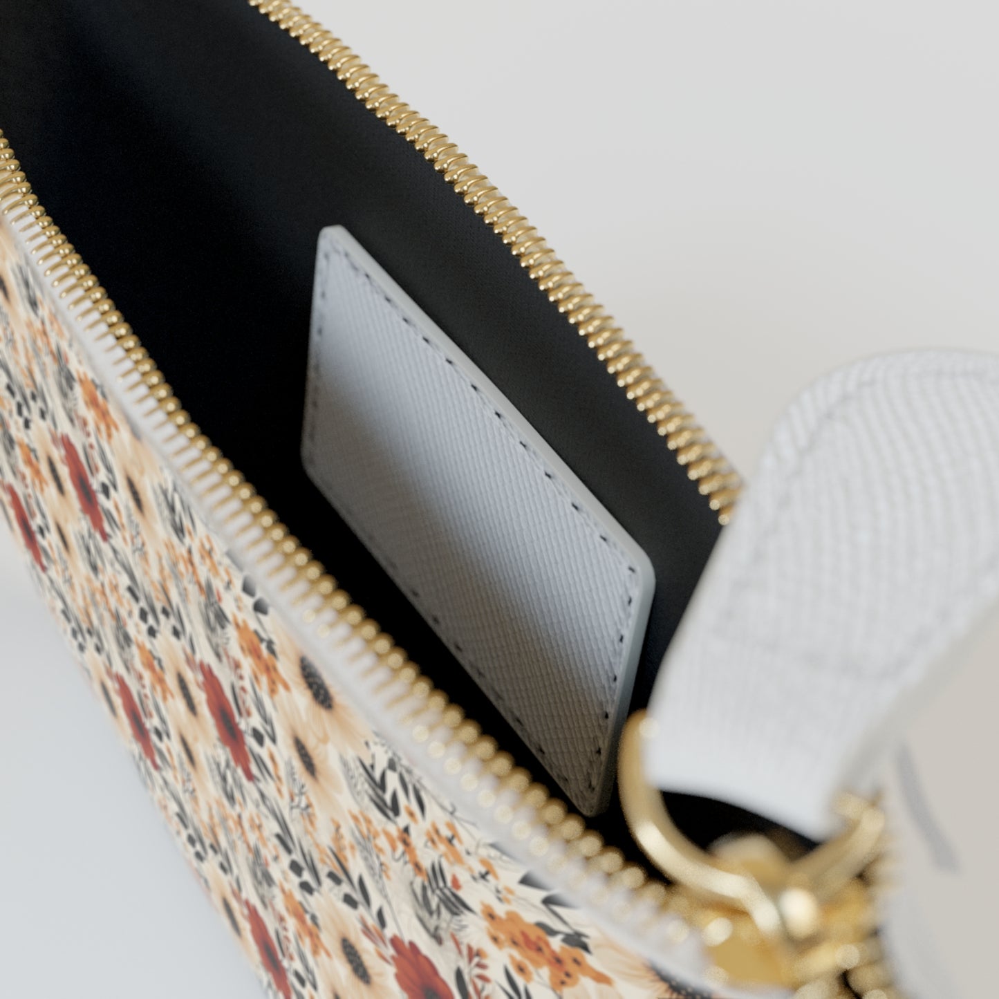 Boho Chic Floral Mini Clutch Bag - Stylish Pouch for Everyday Use and Special Occasions