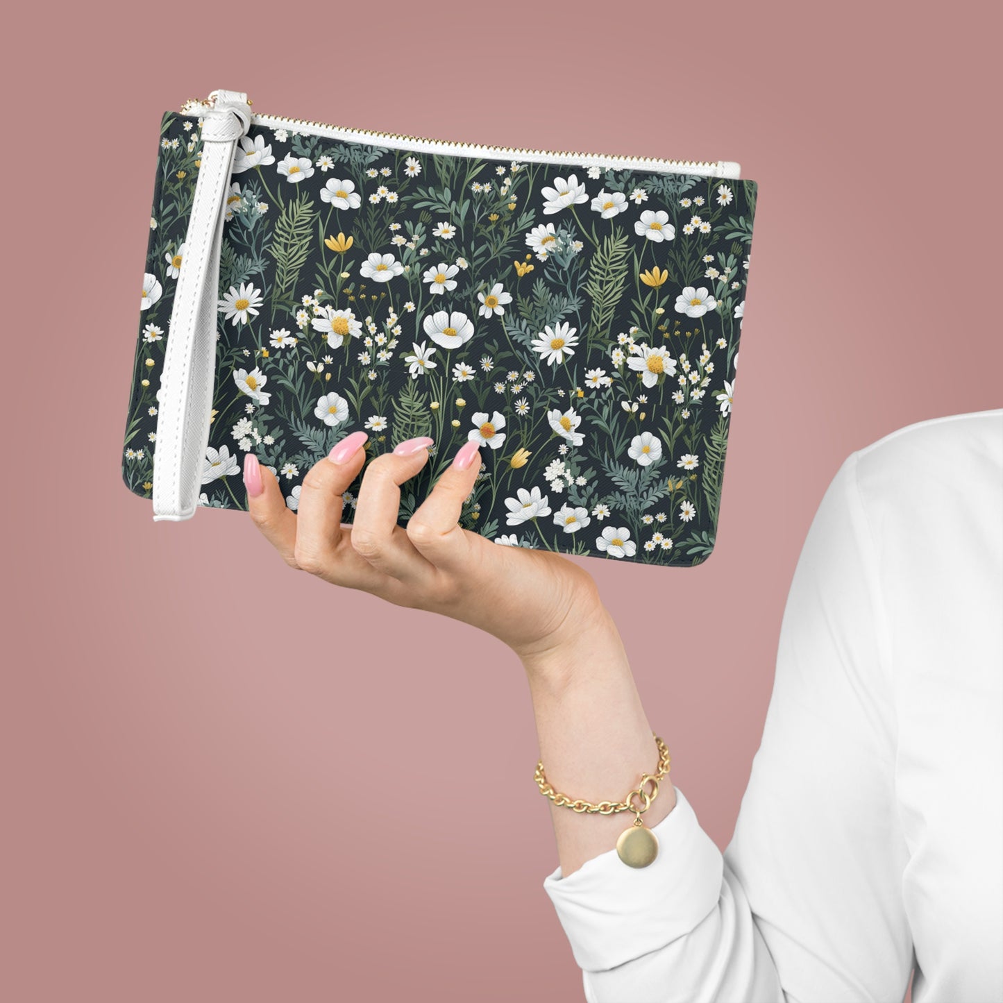 Daisy Delight Floral Clutch Bag | Stylish Accessory for Everyday Use