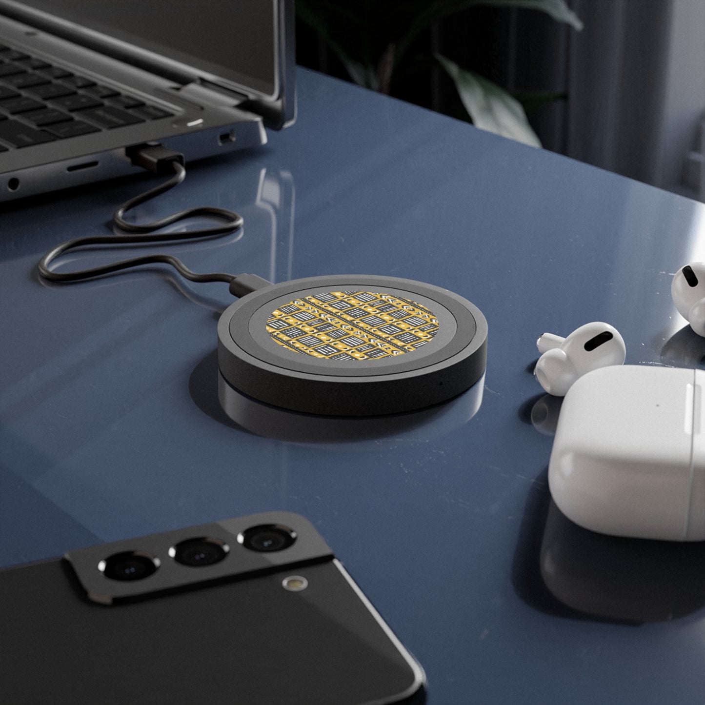 Tribal Vibes Stylish Wireless Charging Pad - Modern Geometric Design