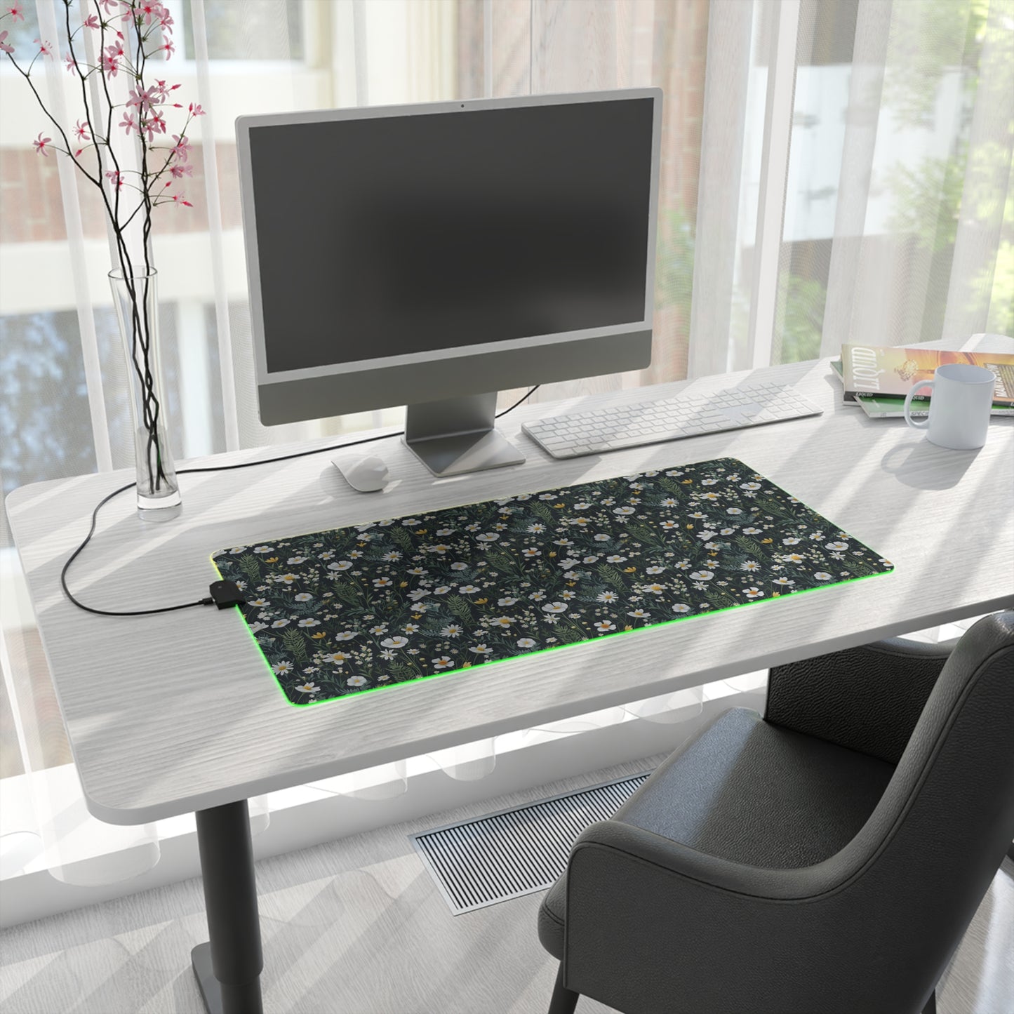 Daisy Delight Floral LED Gaming Mouse Pad – Custom Designed RGB Computer Accessory.