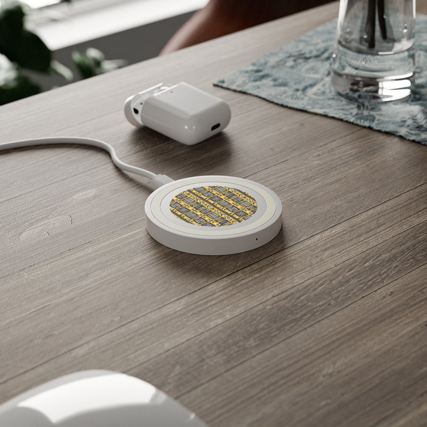 Tribal Vibes Stylish Wireless Charging Pad - Modern Geometric Design
