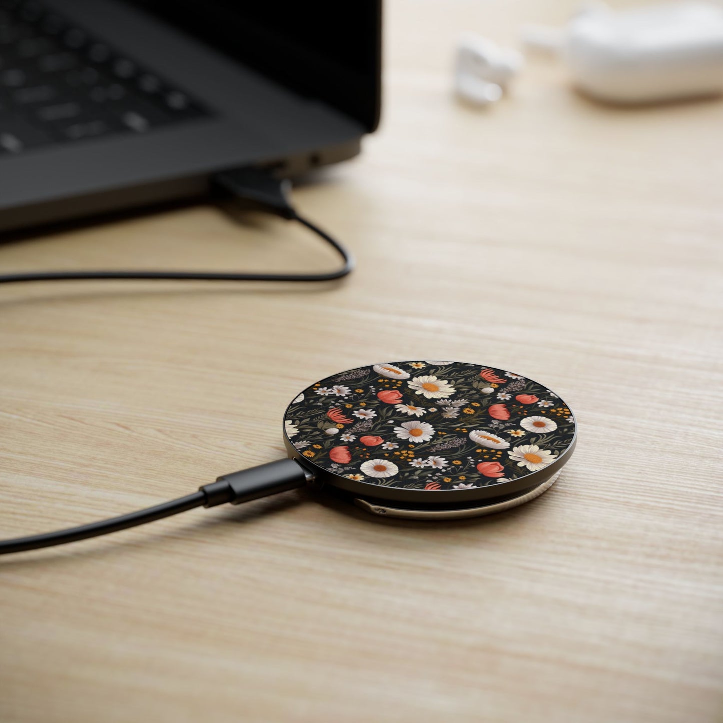 Blossom Elegance: Noir Garden Magnetic Induction Charger