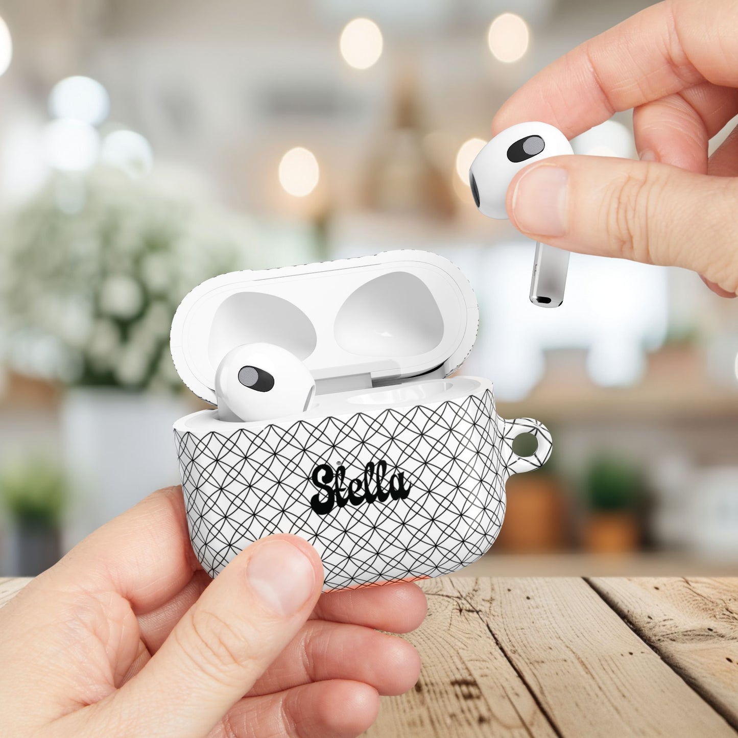 Personalized Geometric Airpods Pro/Gen 1, 2, 3, 4 Protector