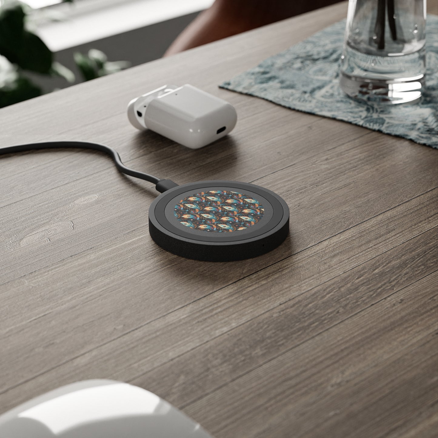 Ethereal Feathers Artistic Wireless Charging Pad - Quake Design, Perfect for Tech Lovers and Gift Giving