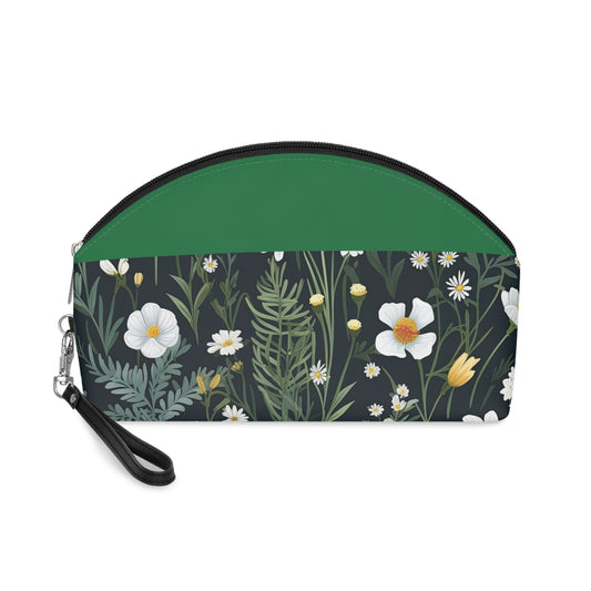 Daisy Delight Chic Floral Makeup Bag | Stylish Cosmetic Pouch for Beauty Lovers