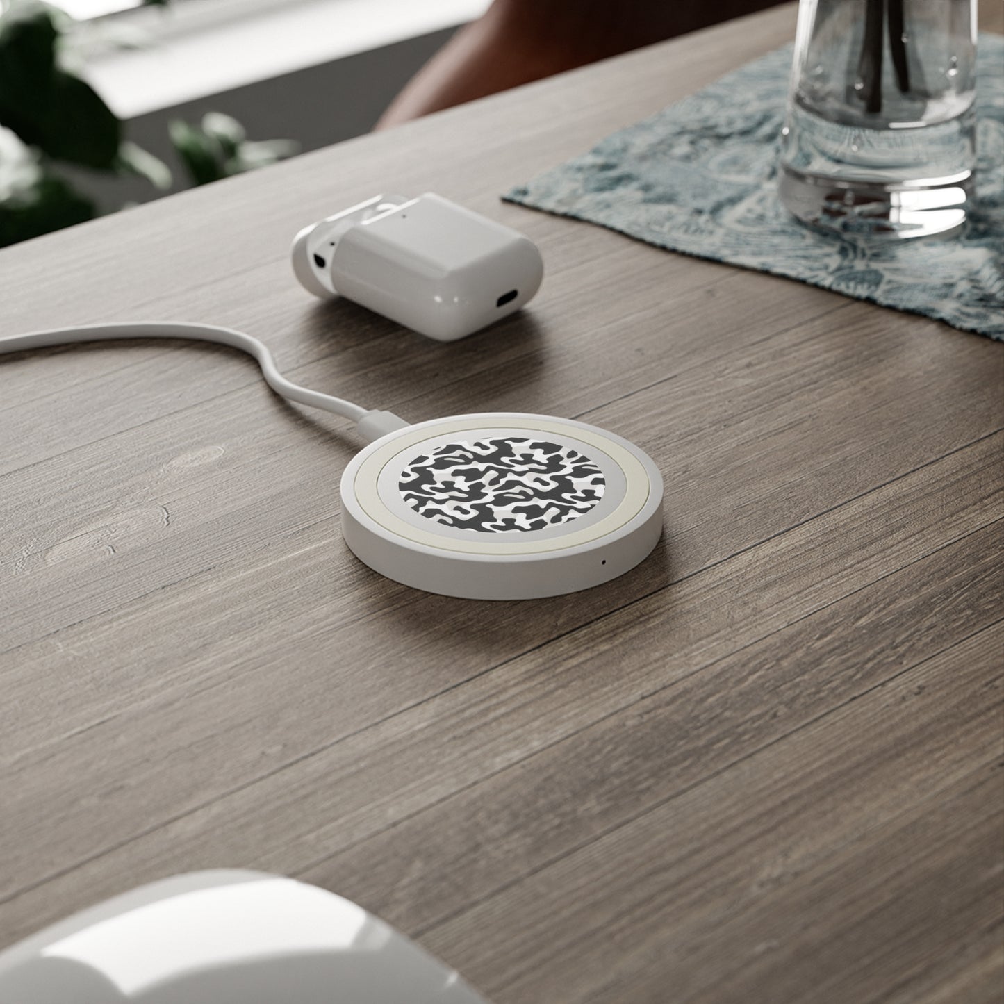 Urban Camo Stylish Wireless Charging Pad - Modern Camo Design