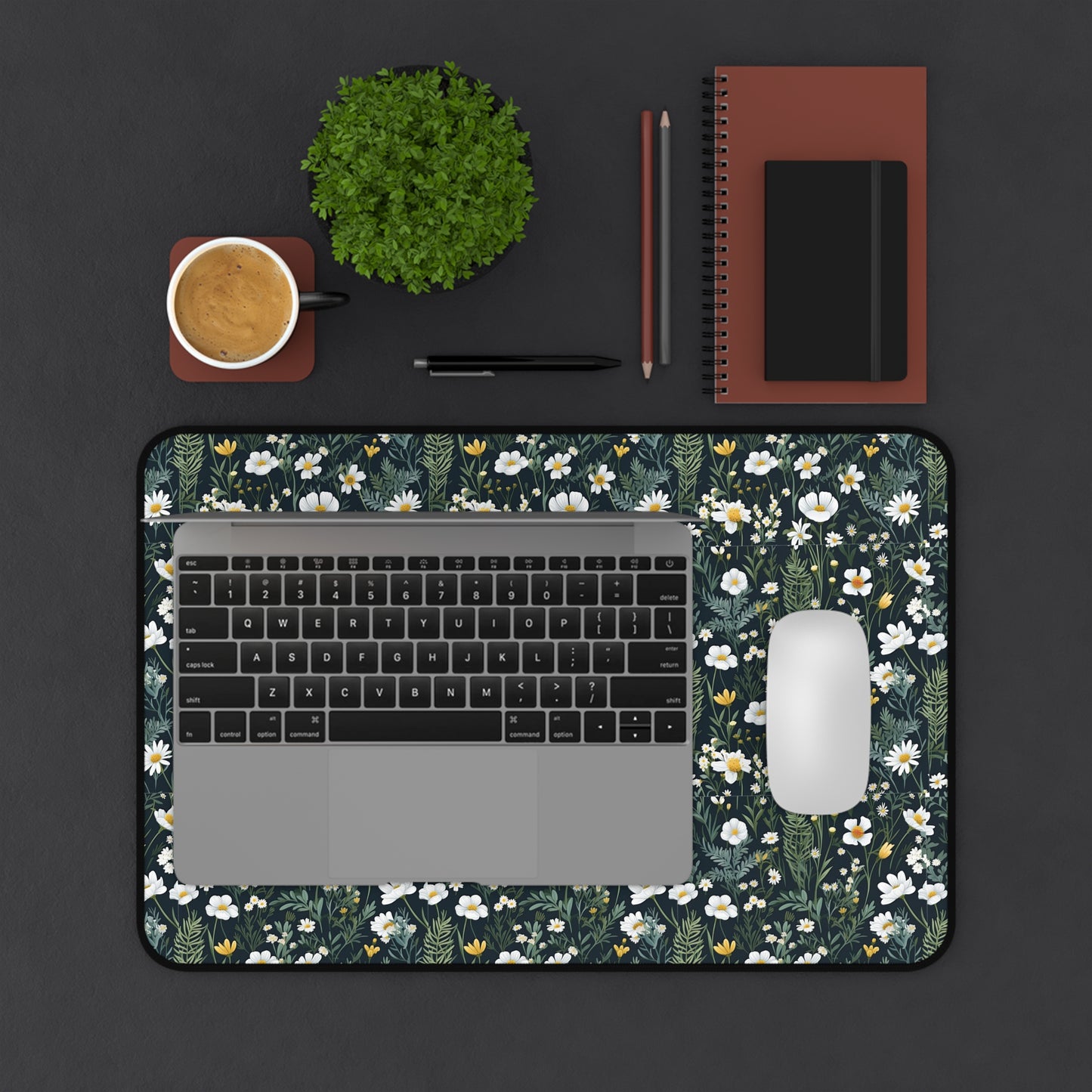 Daisy Delight Floral Desk Mat - Elegant Botanical Design for Home Office Decor.