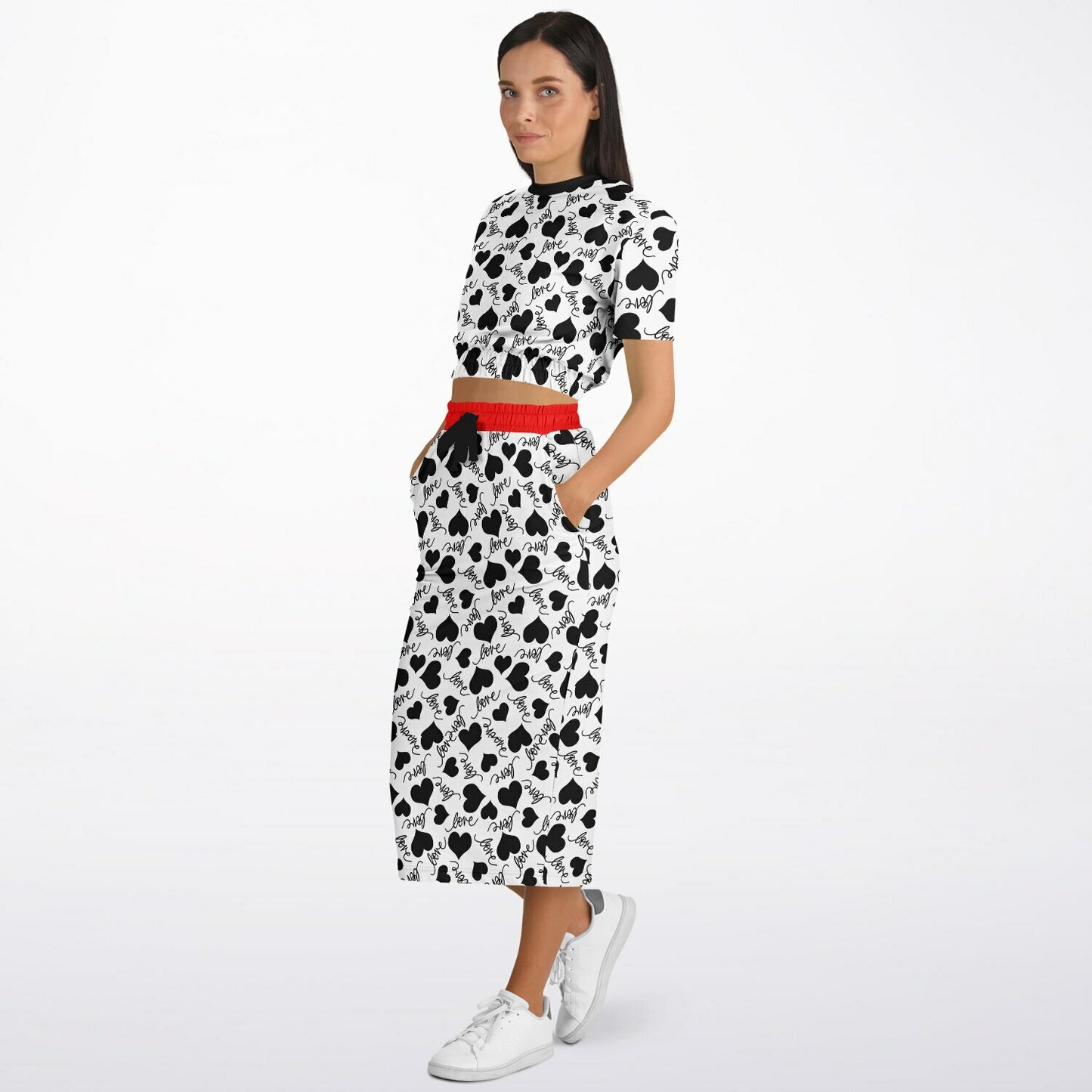 LOVE & HEARTS Fashion Cropped Short Sleeve Sweatshirt and Long Pocket Skirt Set – AOP