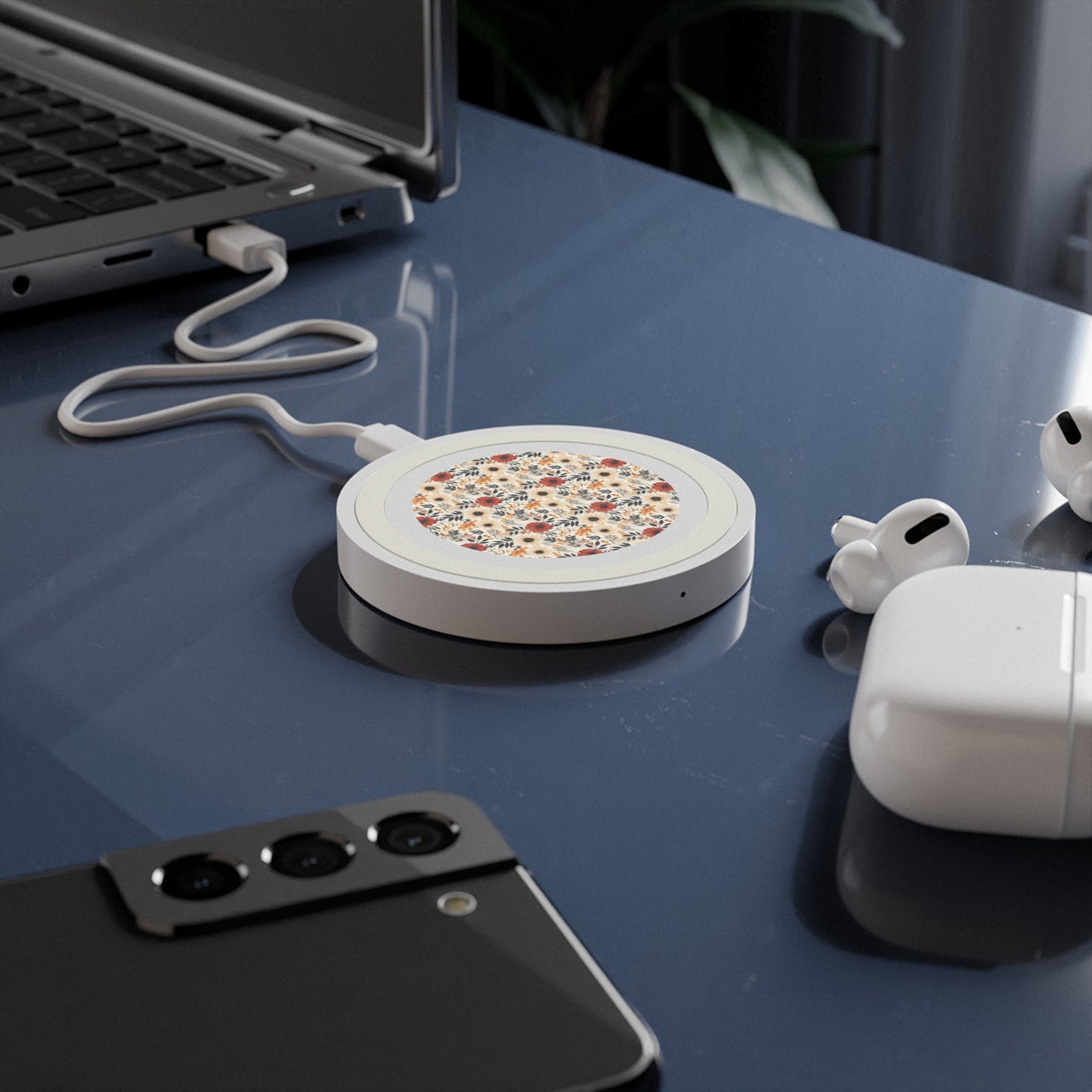 Boho Chic Floral Wireless Charging Pad - Quake Design, Perfect for Home & Office