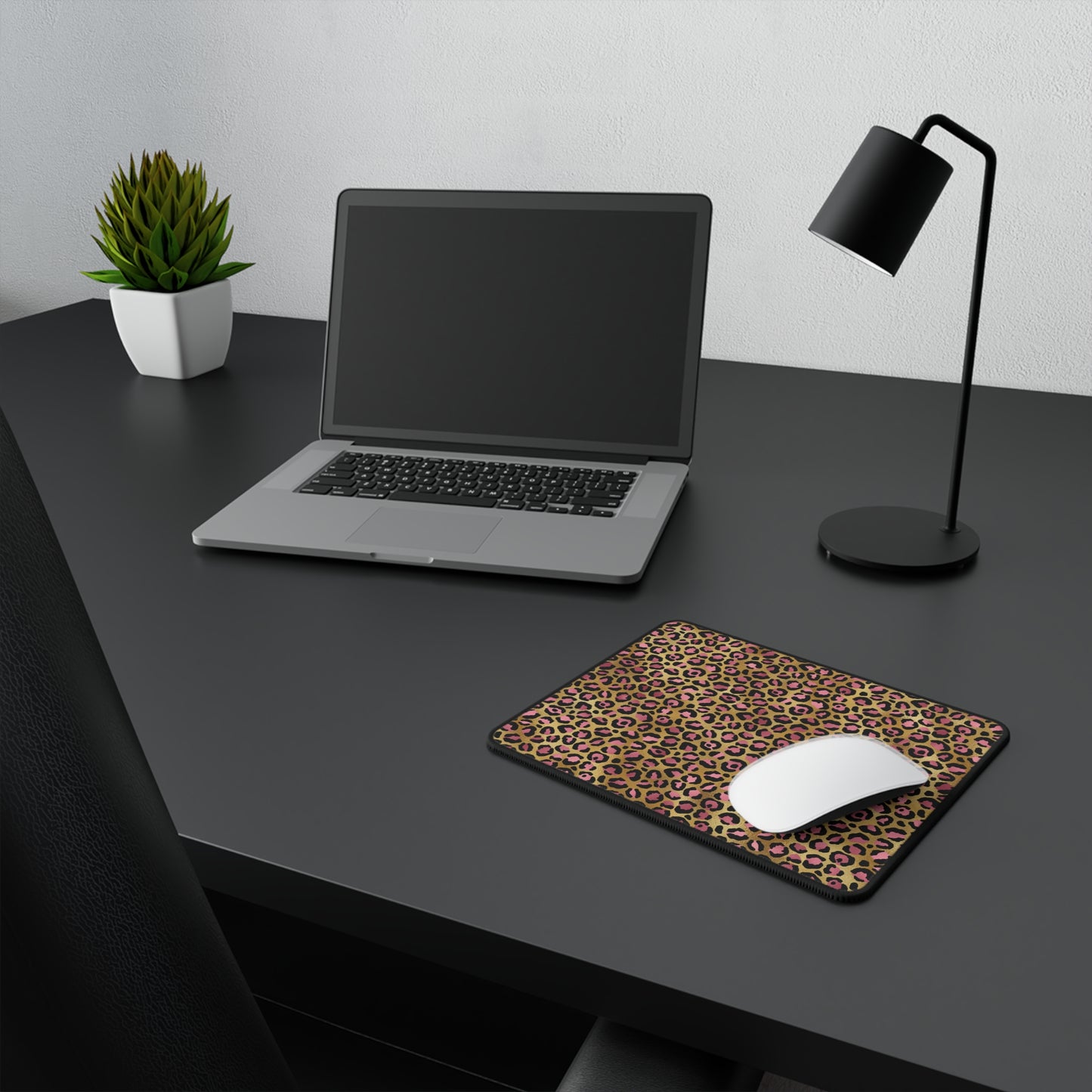 Leopard Luxe Print Non-Slip Gaming Mouse Pad - Perfect for Gamers and Animal Lovers