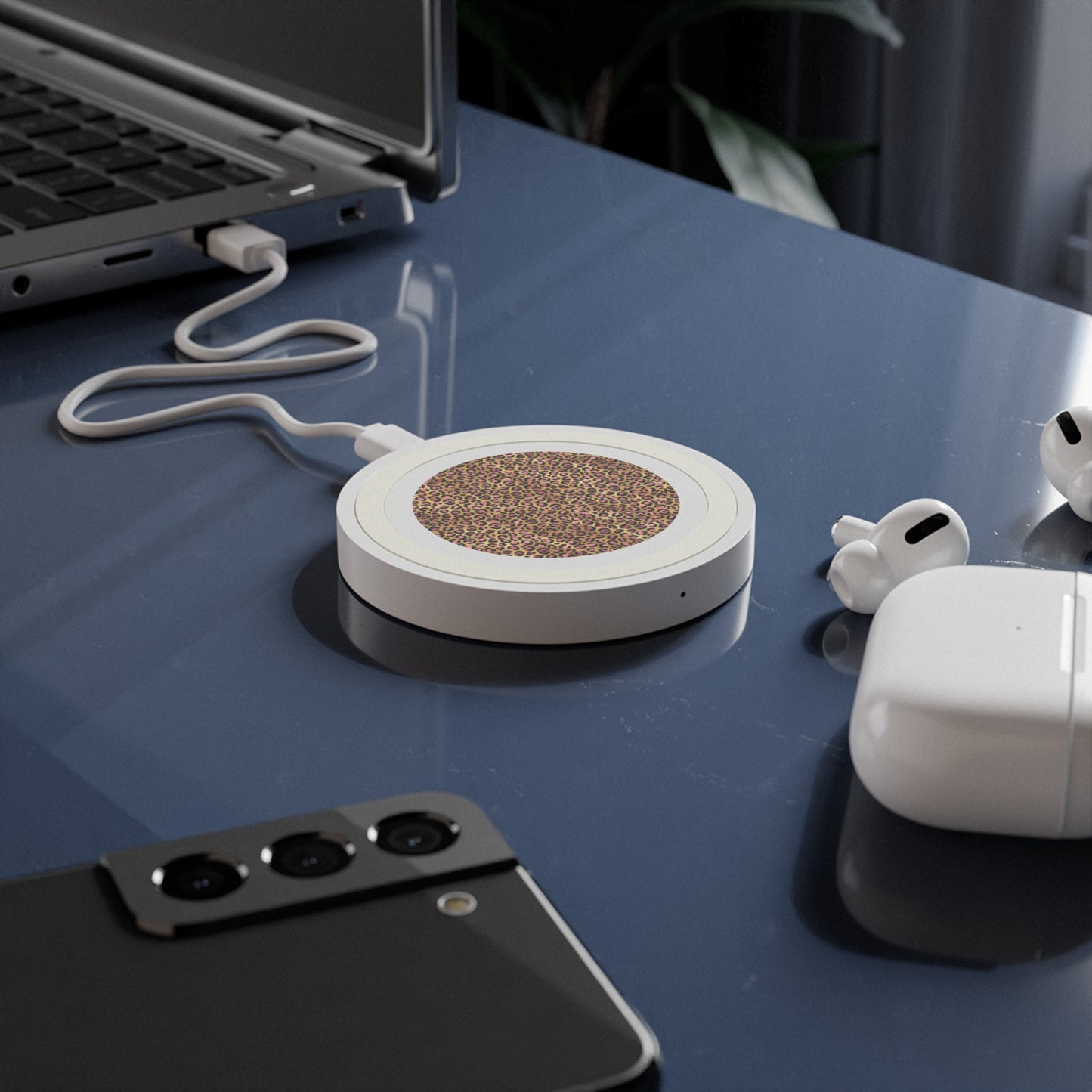 Leopard Luxe Print Wireless Charging Pad - Stylish and Functional Tech Accessory