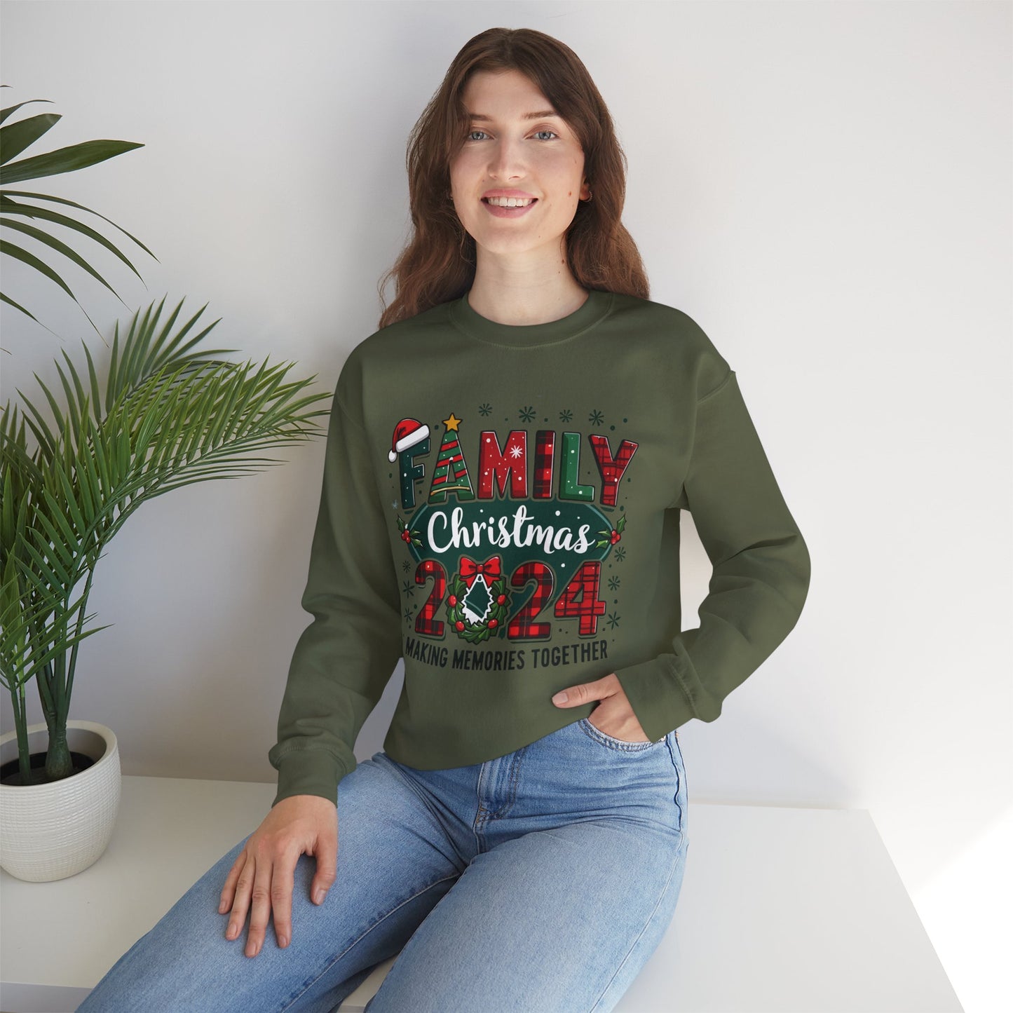 Family Christmas Unisex Heavy Blend™ Crewneck Sweatshirt