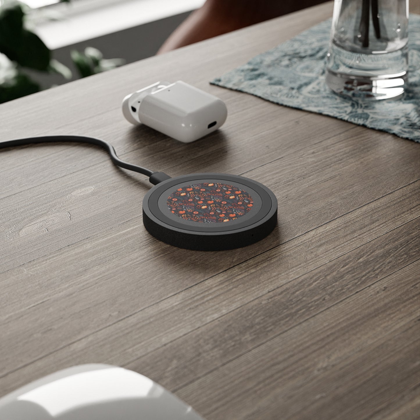 Autumn Bloom Floral Quake Wireless Charging Pad – Stylish Fast Charger for Home & Office