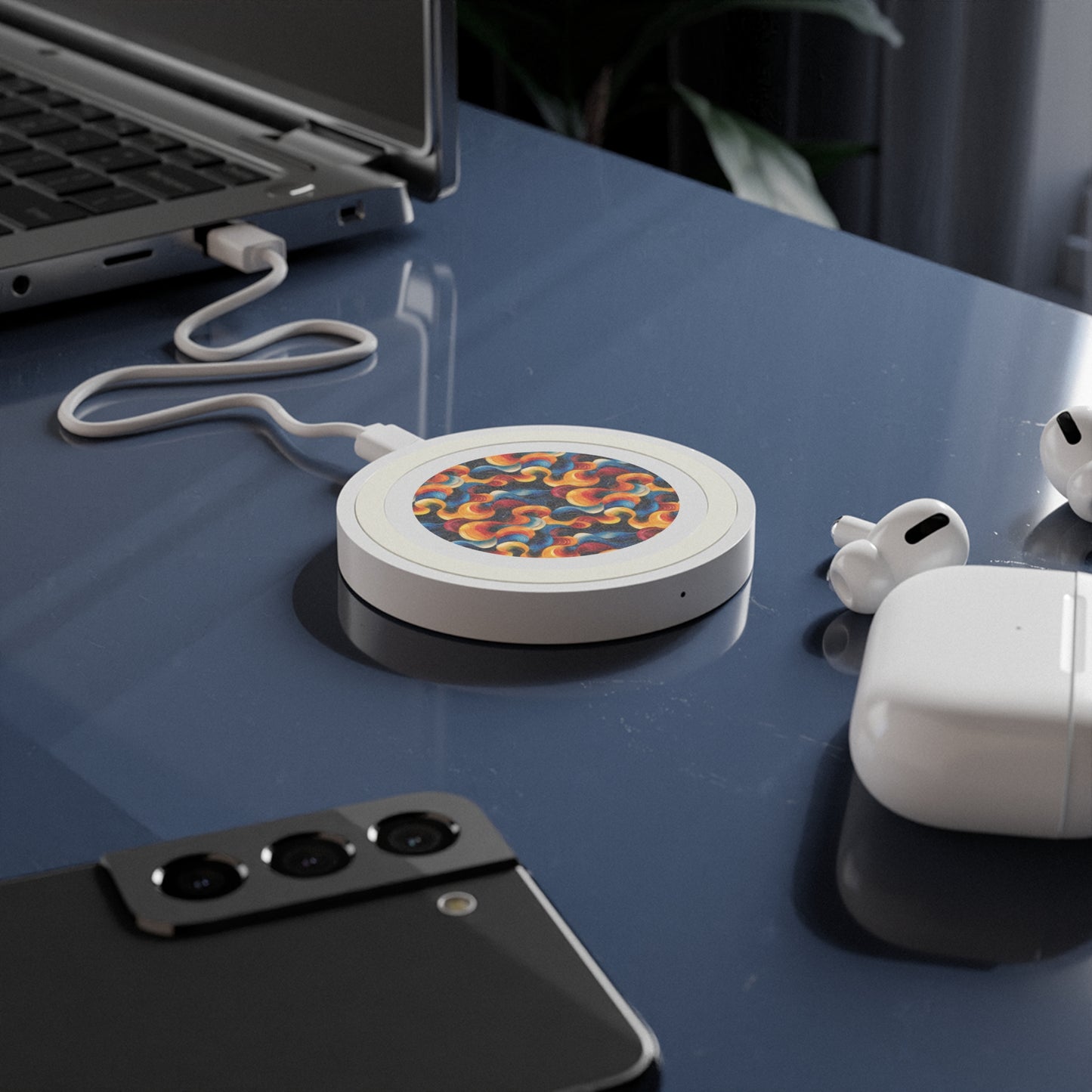 Cosmic Swirl Colorful Quake Wireless Charging Pad - Vibrant Abstract Design for Home & Office