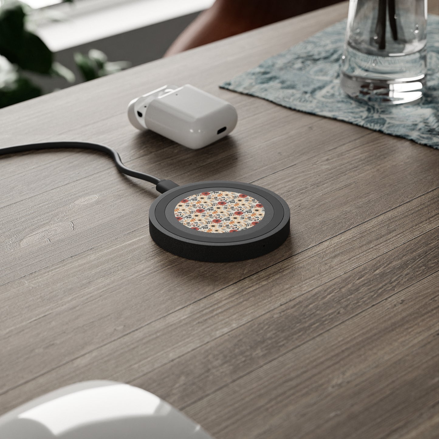 Boho Chic Floral Wireless Charging Pad - Quake Design, Perfect for Home & Office