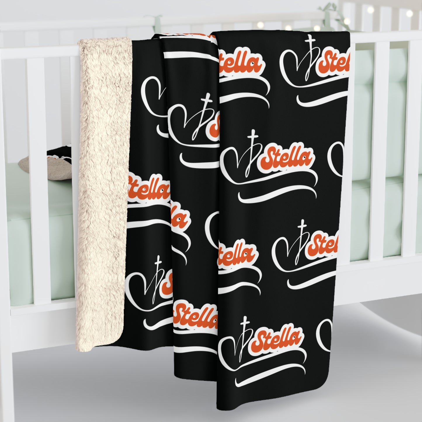 Personalized Name Sherpa Blanket — Cozy Fleece Throw with Script Logo, Christmas Gifts, Gifts for Her/Him.