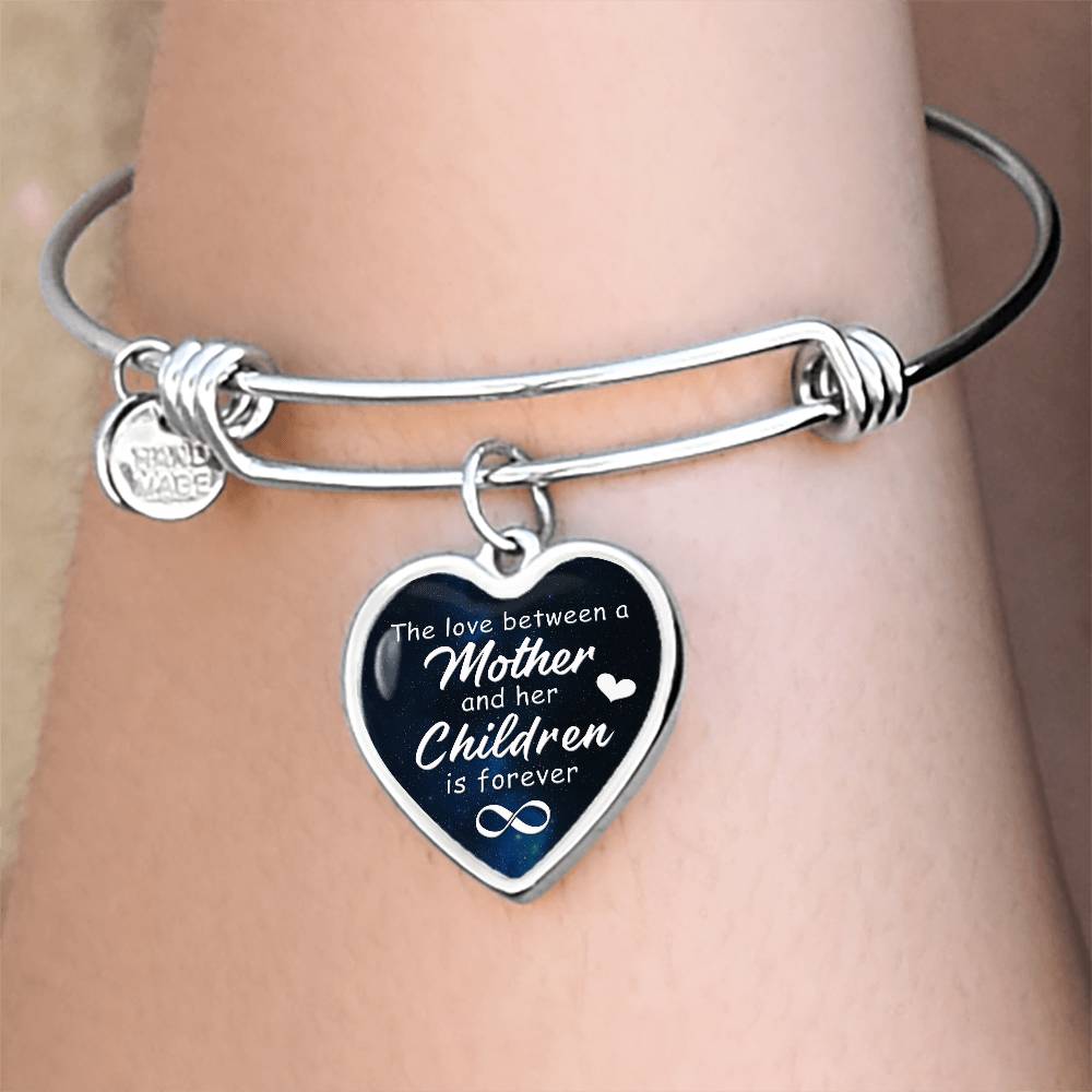 Personalized Mother and her Children Bangle- for a Daughter/Wife.