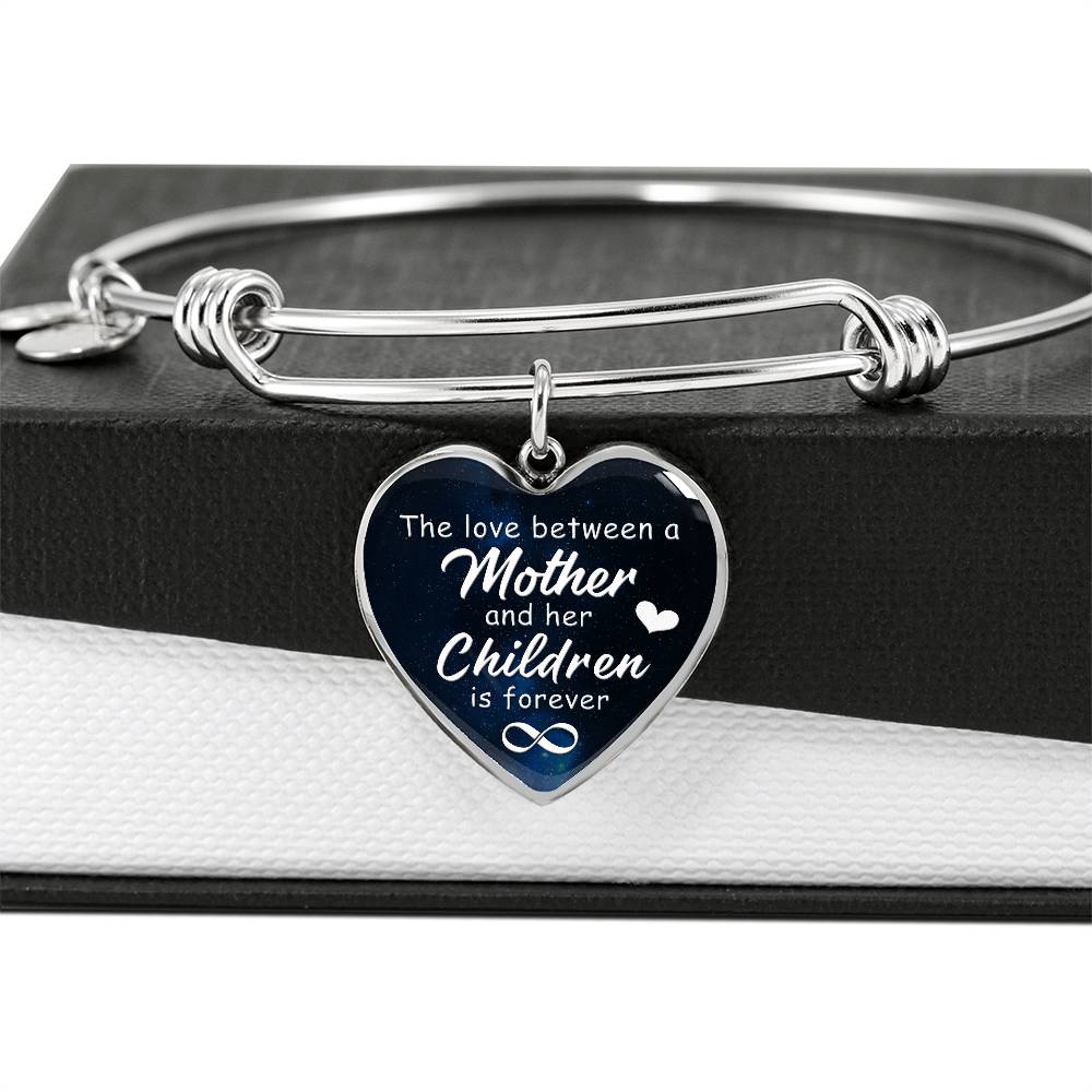 Personalized Mother and her Children Bangle- for a Daughter/Wife.