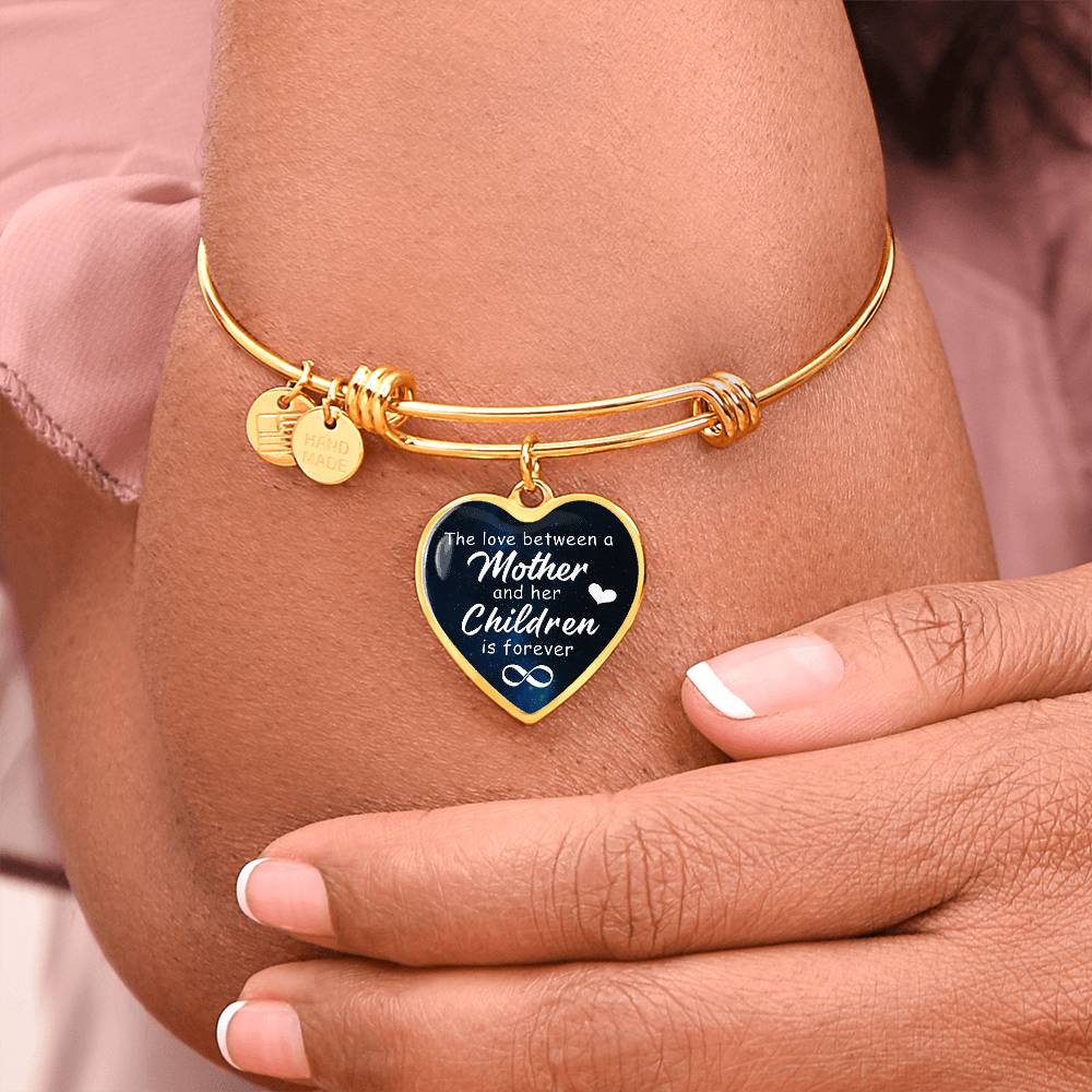 Personalized Mother and her Children Bangle- for a Daughter/Wife.