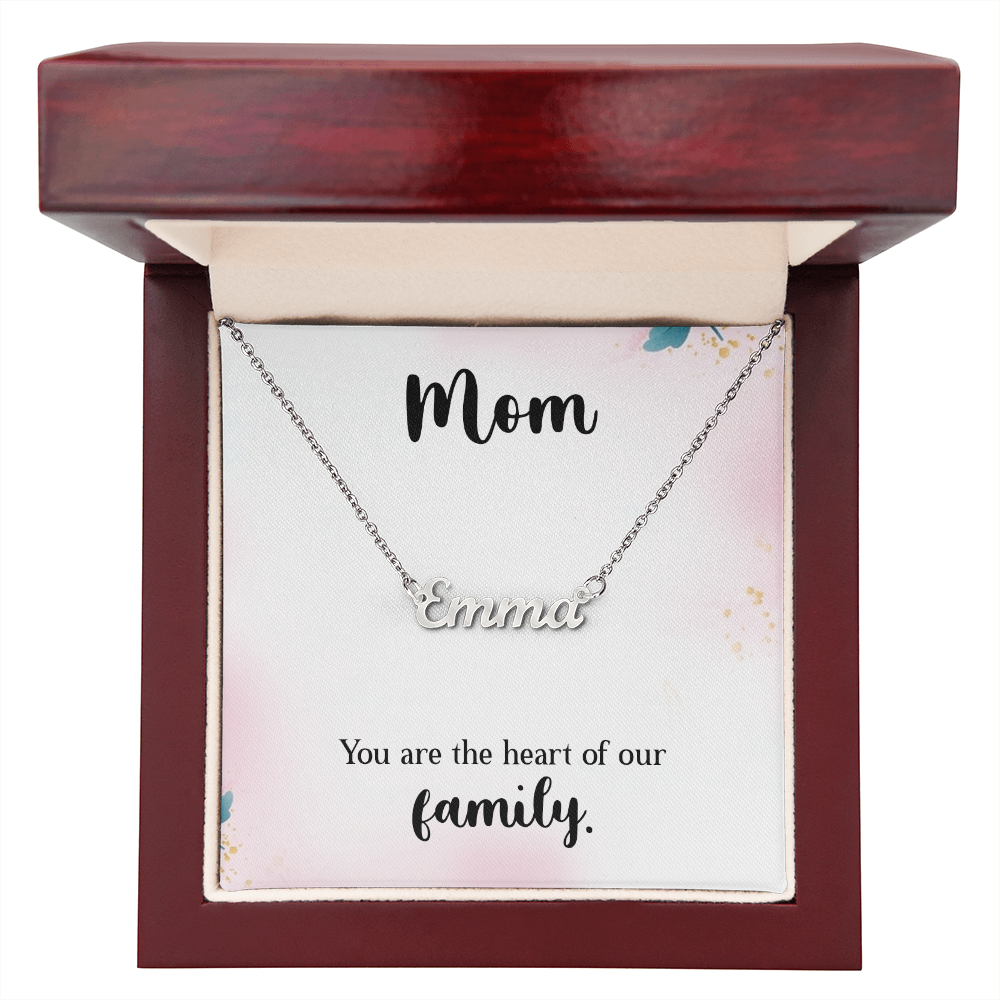 Personalized Name Necklace for Mom, a Perfect Gift for Mother's Day/Birthdays.