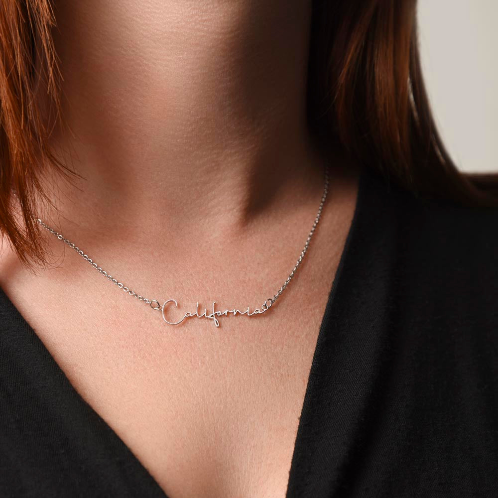 Personalized Signature Name Necklace for Mom to Be, a Perfect Gift for Mother's Day/Birthdays.