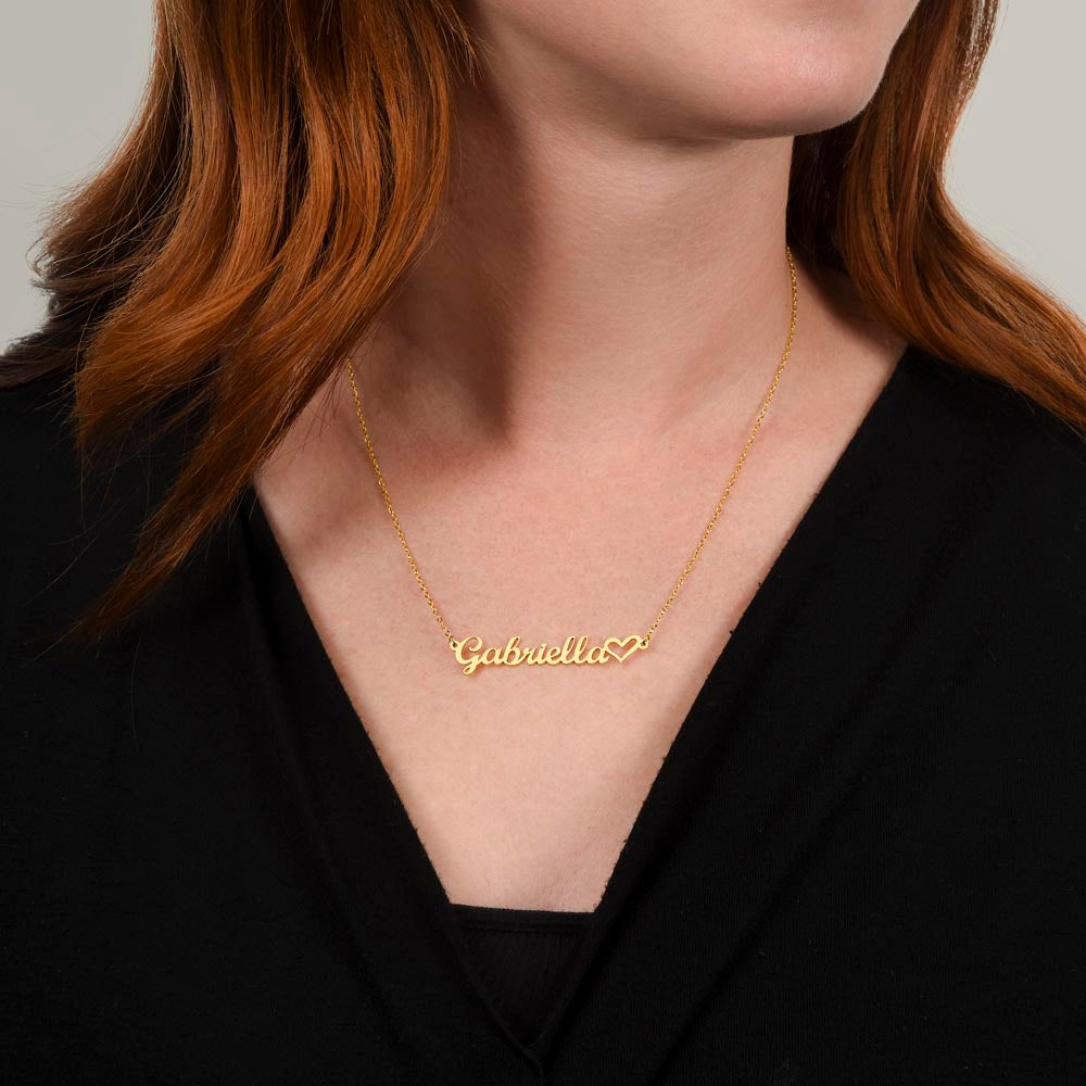 Personalized Heart Name Necklace- A Beloved Gift for a Mom to Be, a Perfect Gift for Mother's Day/Birthdays.
