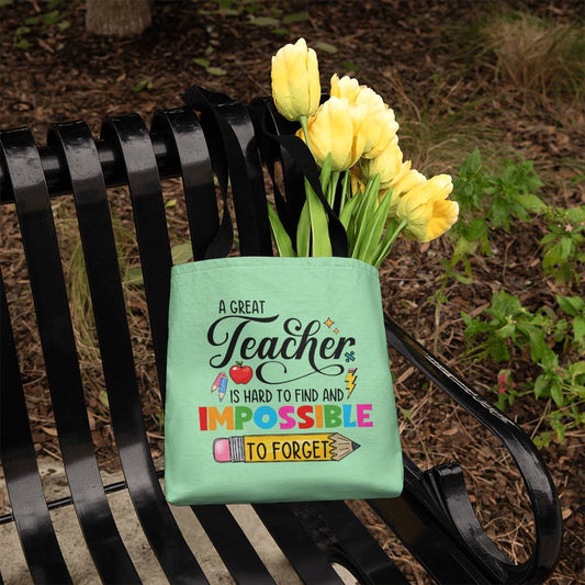 A Great Teacher Classic Green Tote Bag- a Gift for Teachers/Fathers/Mothers.