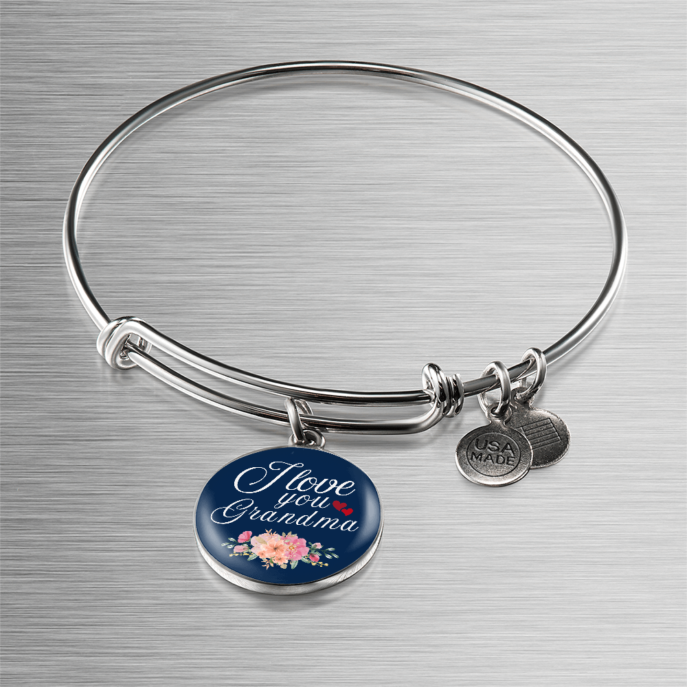 Personalized ''I Love  You Grandma'' Circle Engraving Bangle- a Gift for Wife