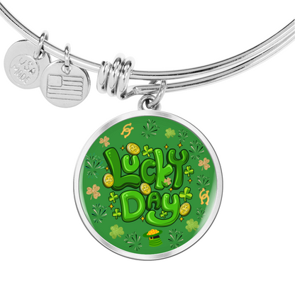 Personalized ''Lucky Day'' Circle Engraving Bangle- a Gift for Daughter/Wife/Mothers.