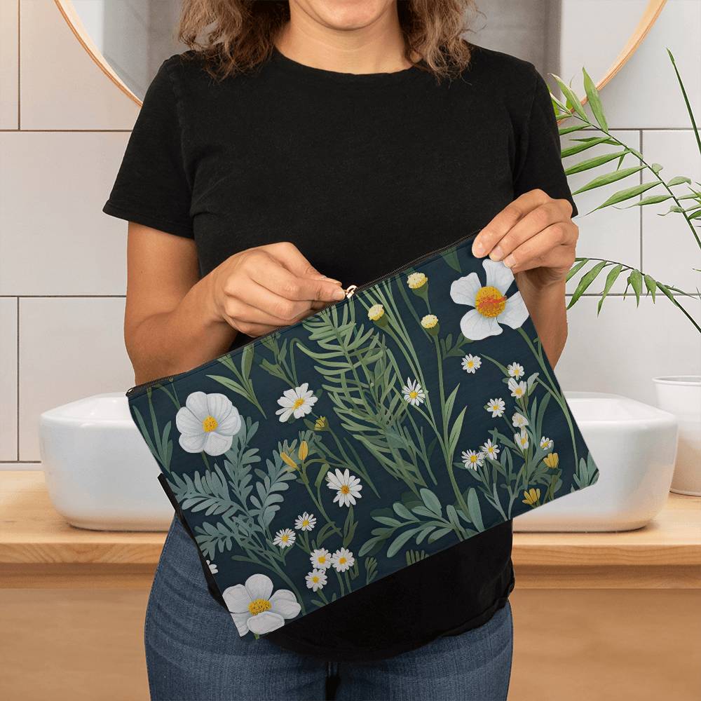 Large Daisy Delight Accessory Pouch for Mothers/Wives/Sisters/Girlfriends