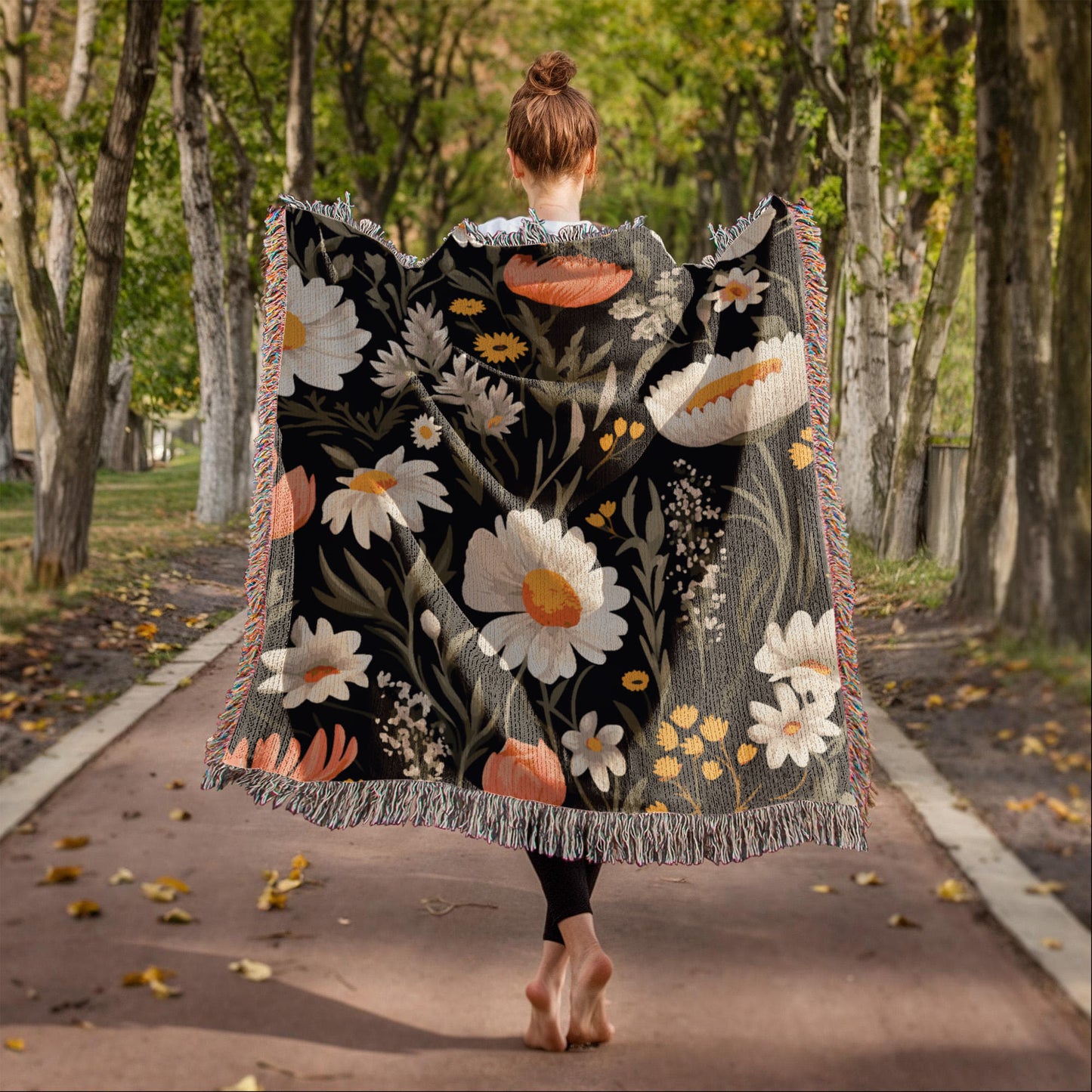 Blossom Elegance: Noir Garden Heirloom Woven Blanket- a Gift for Mothers/Daughters