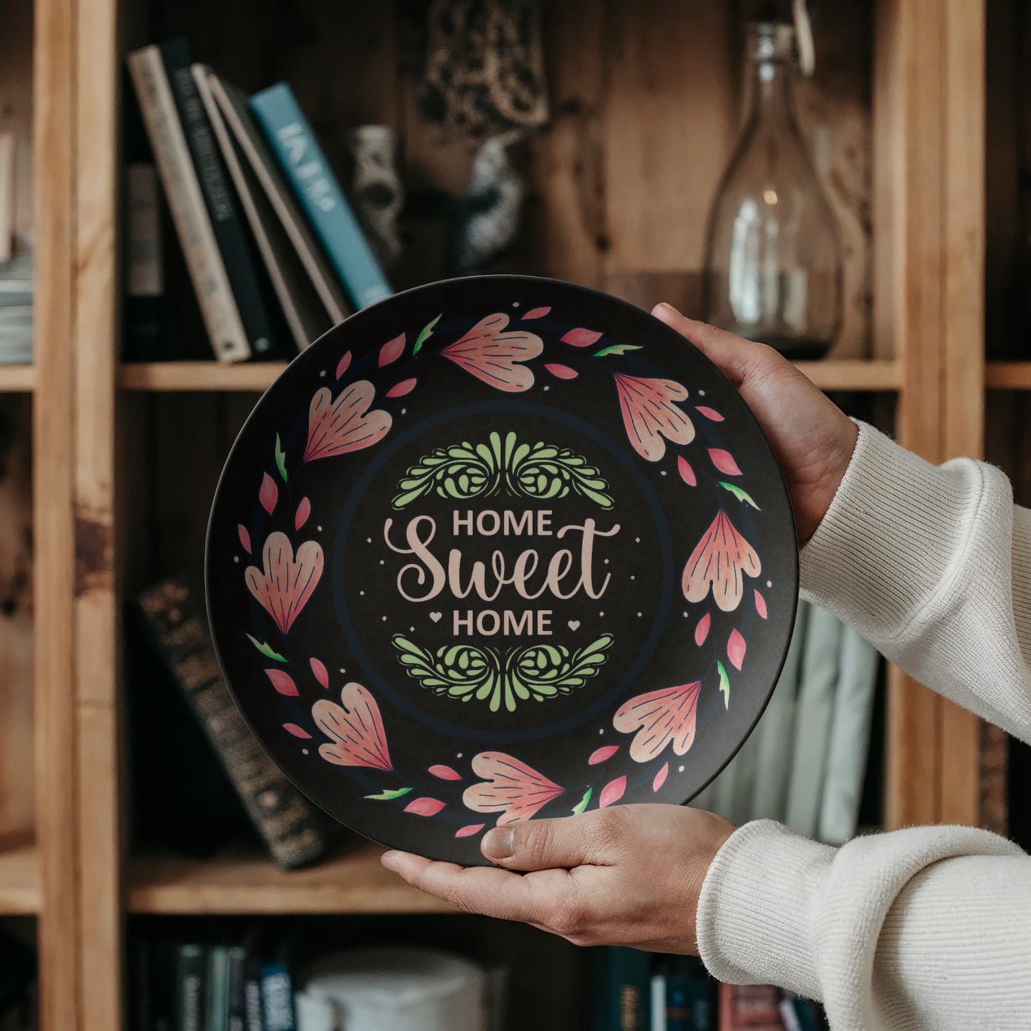 Home SWEET Home 10'' Plate - a Gift for Mothers/Daughter/Wife.