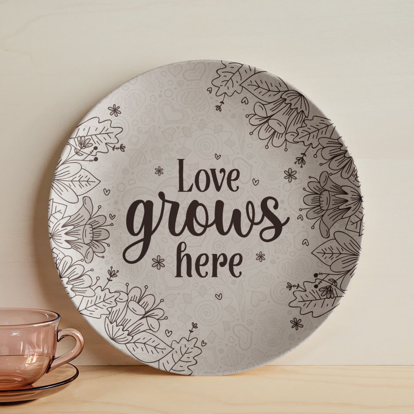 Love Grows Here 10'' Plate - a Gift for Mothers/Daughter/Wife.