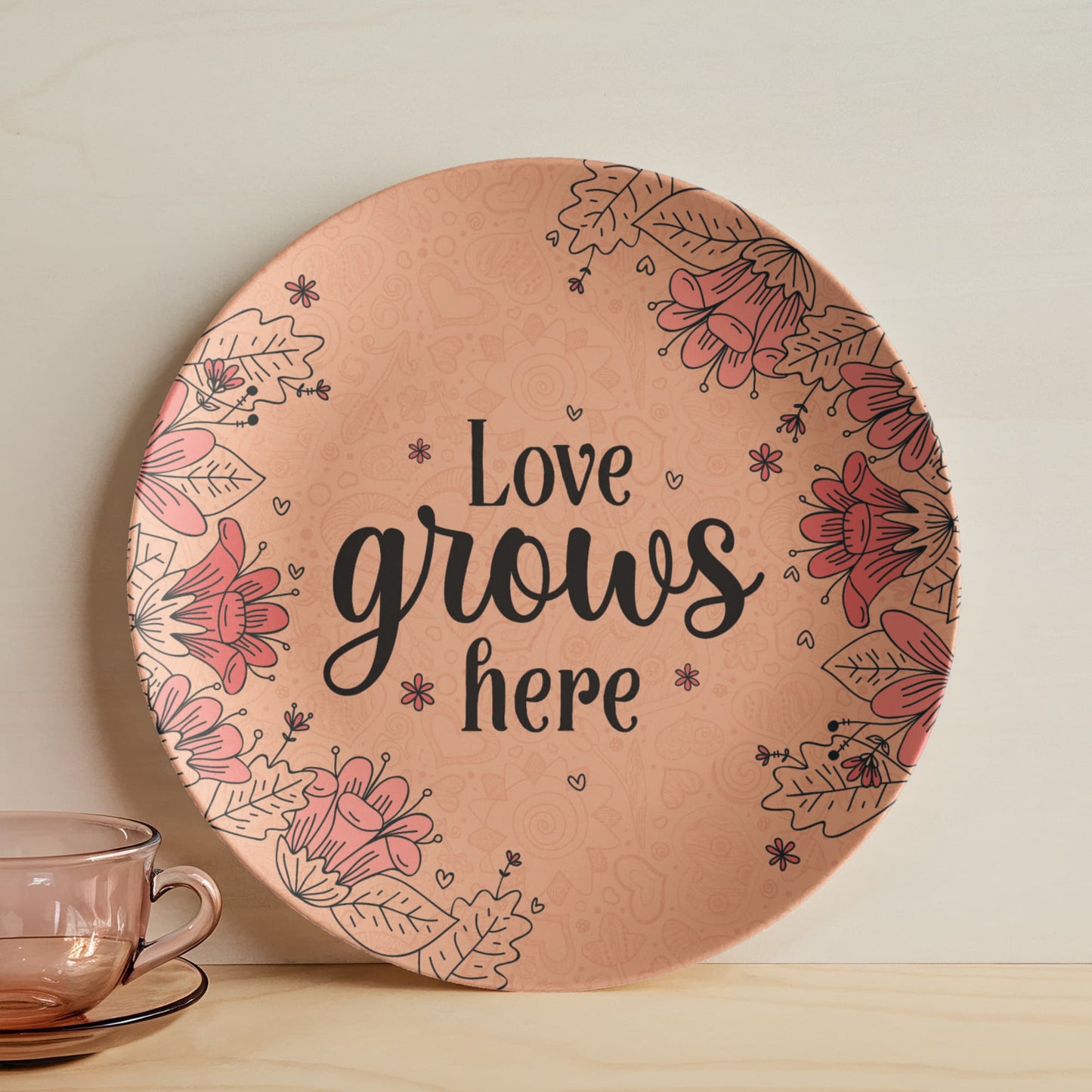 Love Grows Here 10'' Plate - a Gift for Mothers/Daughter/Wife.