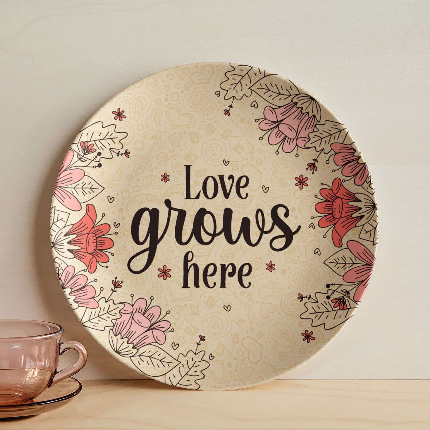 Love Grows Here 10'' Plate - a Gift for Mothers/Daughter/Wife.