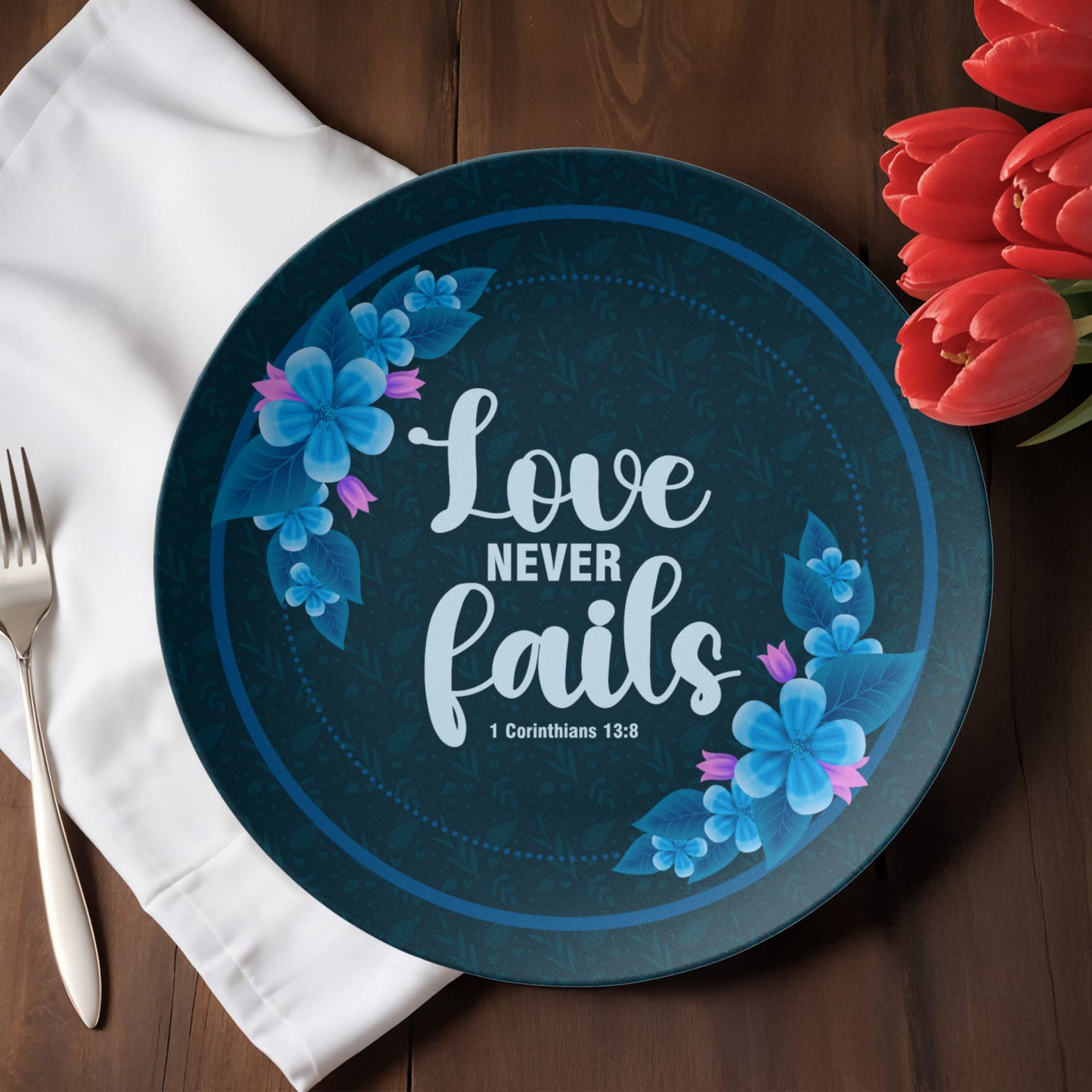 Love Never Fails 10'' Plate - a Gift for Mothers/Daughter/Wife.