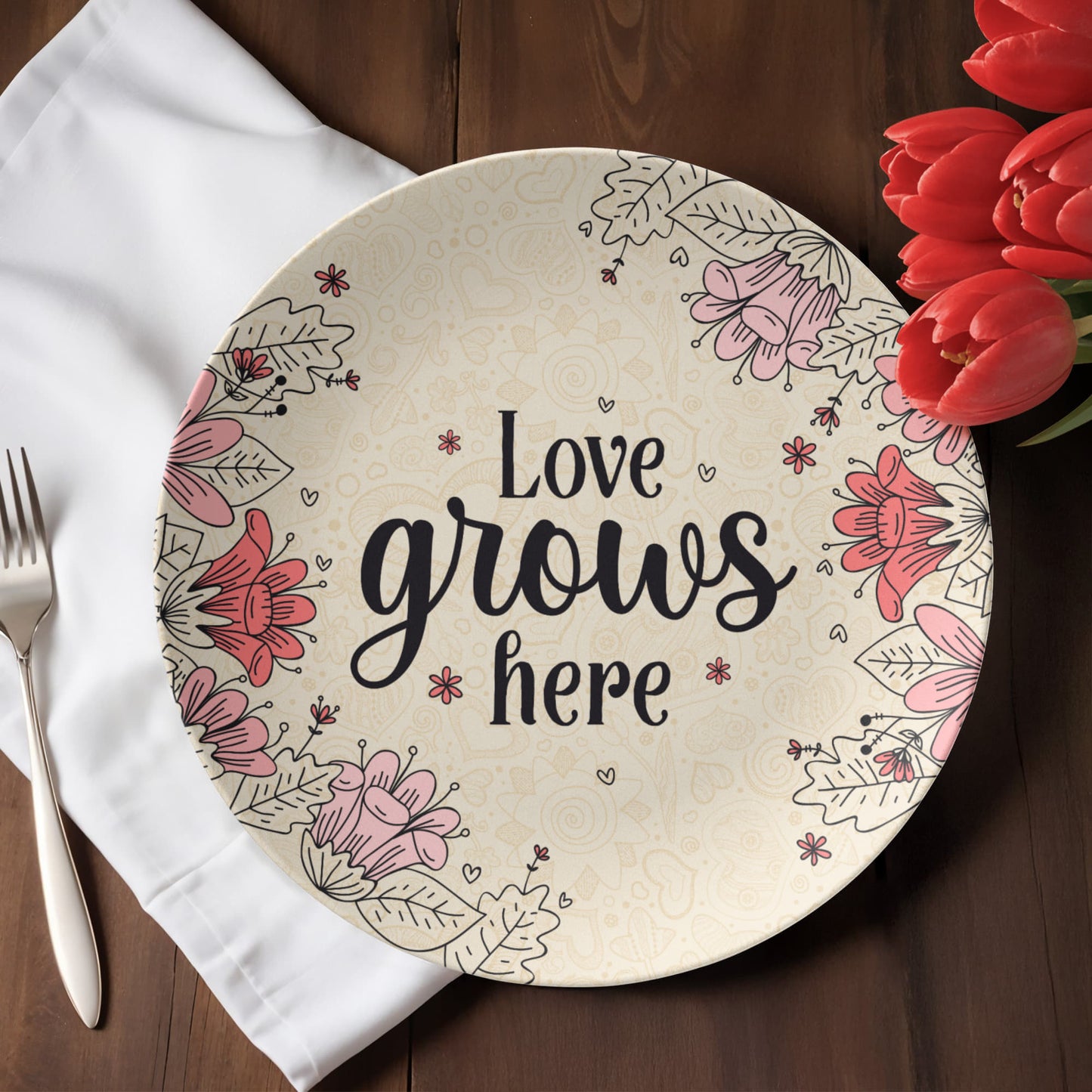 Love Grows Here 10'' Plate - a Gift for Mothers/Daughter/Wife.