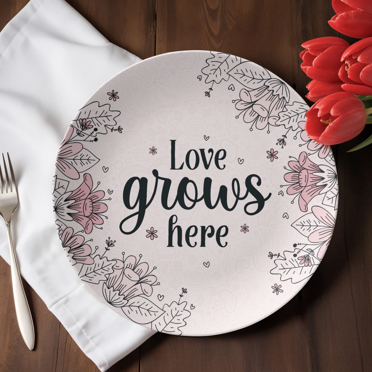 Love Grows Here 10'' Plate - a Gift for Mothers/Daughter/Wife.